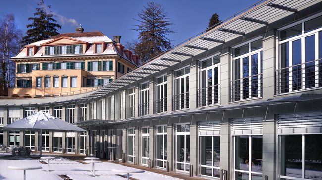 Zurich Development Center Hotel Екстериор снимка